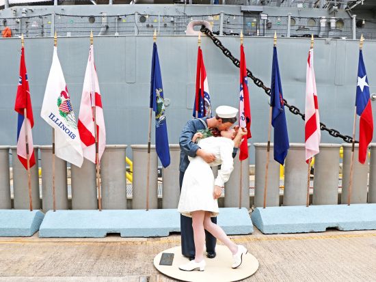 オアフ島真珠湾（パールハーバー）日帰り観光ツアー　ホノルル観光付きプランまたはパールハーバー1日観光プラン ＜昼食付き／英語ガイド／カフルイ空港発着＞