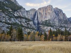USA_California_Yosemite Falls