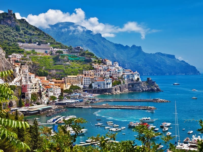 Italy_Amalfi_Coast_Church_Shutterstock_110520746