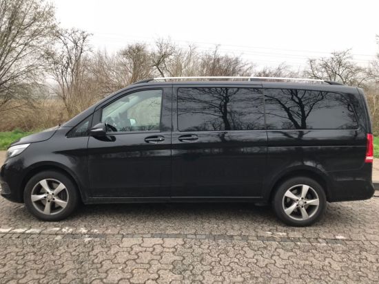 【空港送迎】デュッセルドルフ空港 ⇔ デュッセルドルフ市内 ＜貸切／英語ドライバー＞