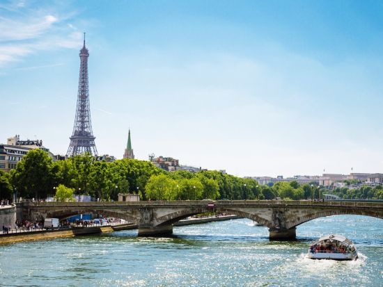 乗り降り自由！サステナブル市内観光バス＋セーヌ川遊覧ボート　パリ街歩きアプリ利用可＜1日券/２日券/3日券＞