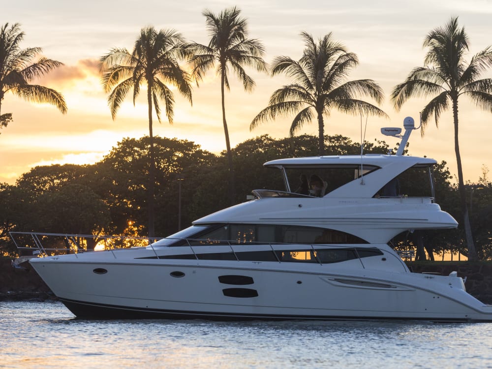 private yacht charters hawaii