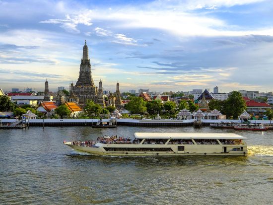 ゆっくりアユタヤ遺跡観光ツアー　チャオプラヤ川ランチクルーズでバンコクへお戻り ＜日本語／昼食／送迎／ベテランガイド確約＞