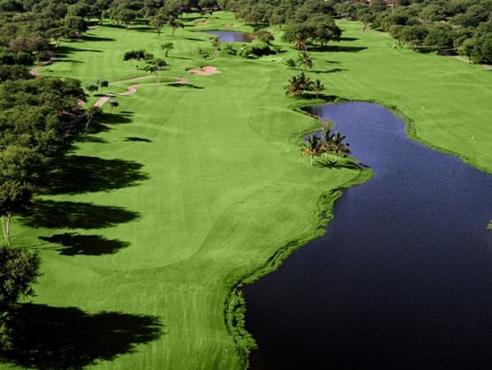 エバビーチ・ゴルフコース　ゴルフ場往復シャトルサービス＜初級者～中級者＞