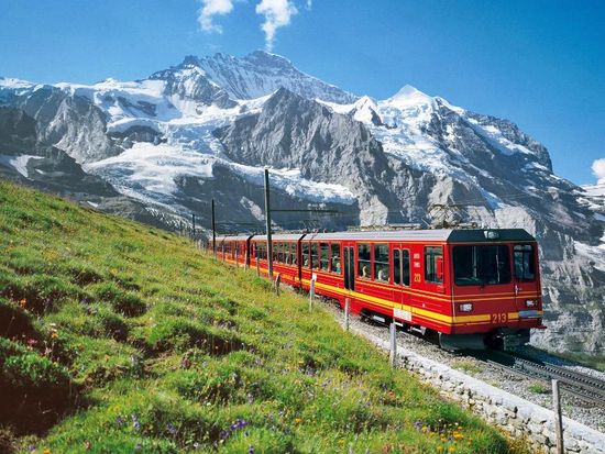 cogwheel train, swiss alps