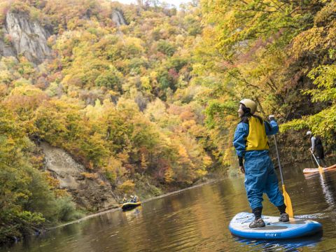 SUP体験　水の上のふわふわと浮く感覚に病みつき！札幌から車で約40分で楽しめる！＜6～10月／小学生以上OK／定山渓近隣エリア送迎可＞