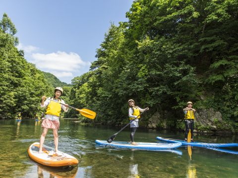 SUP体験　水の上のふわふわと浮く感覚に病みつき！札幌から車で約40分で楽しめる！＜6～10月／小学生以上OK／定山渓近隣エリア送迎可＞
