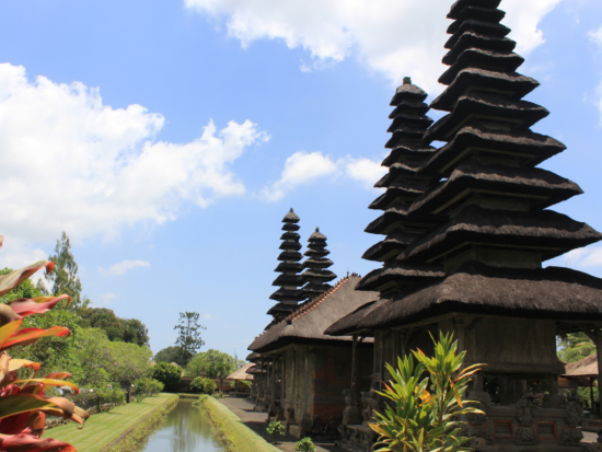 バリ島 1日観光ツアー　ウブド＆世界遺産タマン・アユン寺院＆タナロット寺院＆テガララン（棚田）＆ゴアガジャ遺跡 ＜昼食＆夕食付き／日本語ガイド＞by JTB