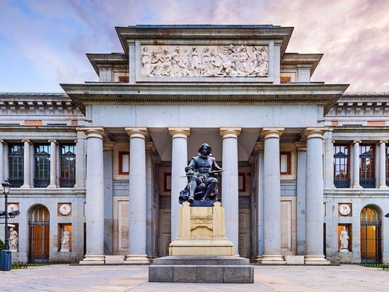 ベテラン公認ガイド ペドロさんと行く！マドリード 半日観光 ＜選べる出発時間／2時間／日本語／マドリード発＞