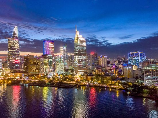 ホーチミン市内観光　貸切チャーター　現地視察や工場見学などビジネス利用も可能  ＜4～8時間／日本語ガイド＞