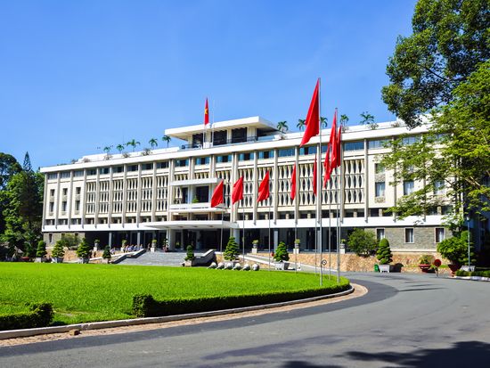 Vietnam_HoChiMinh_Indepe_shutterstock_300386063