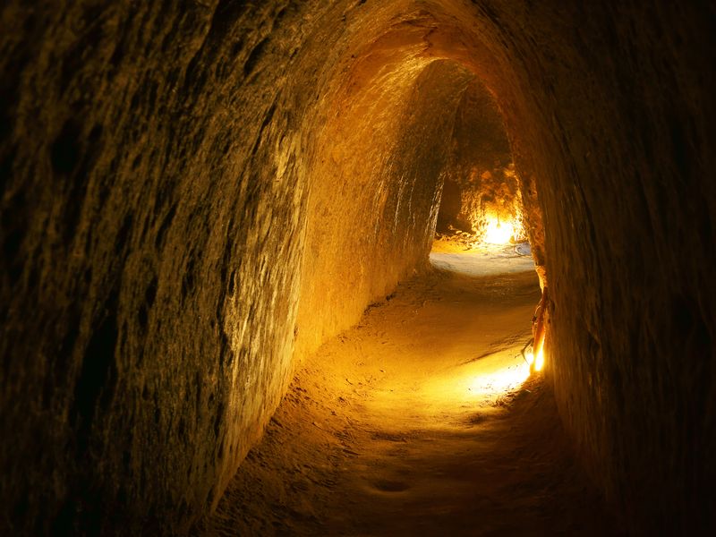 Vietnam_HoChiMinh_CuChiTunnel_shutterstock_184798745