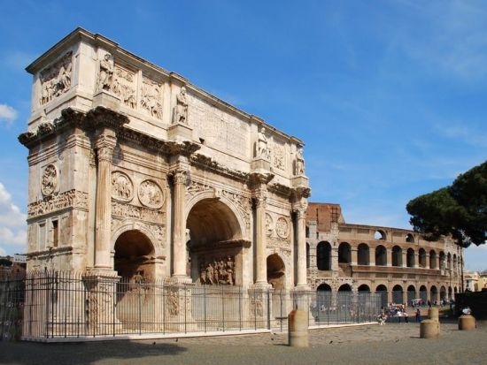 【プライベートツアー】列車で行く 日帰りローマ観光ツアー＜日本語ガイド／半日 or 終日／ミラノ発＞ by Max Harvest