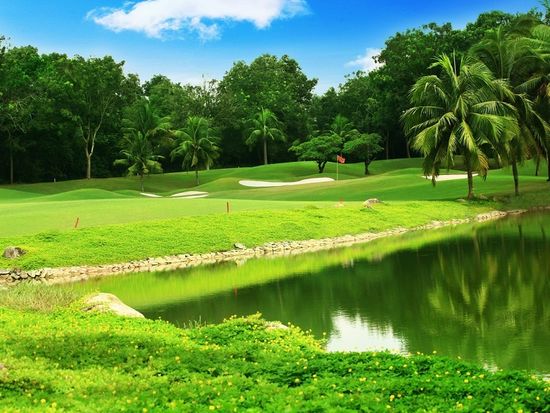 Vietnam Golf & Country Club2