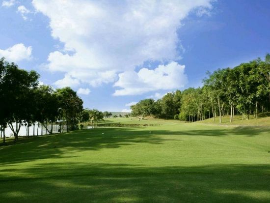 ドンナイ・ゴルフリゾート ゴルフ好きにおすすめ！フットマッサージ＆選べる夕食付きまるごとプランあり＜送迎付き／日本語ガイド＞