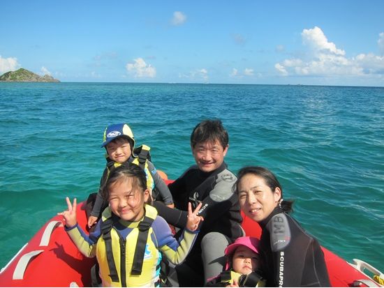 シュノーケリングツアー　快適キャンピングカーで行くのんびり海あそび！＜1日／市街地送迎付／ランチ付／石垣島発＞