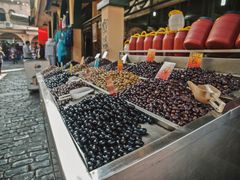 Greece_Thessaloniki_Market_shutterstock_360138611
