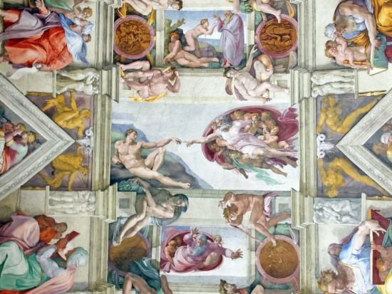 【優先入場！】ヴァチカン美術館＋システィーナ礼拝堂＋サン・ピエトロ大聖堂＋コロッセオ入場付き 1日ツアー＜混載／日本語ガイド＞by Green Line