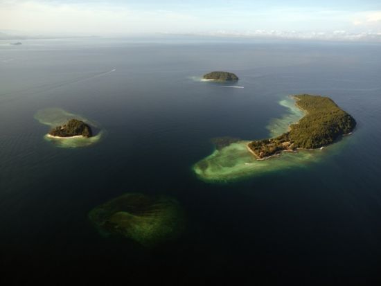 アイランド・ホッピングツアー　マヌカン＆マムティック島でフリータイム ＜昼食付き／日本語ガイド／コタキナバル発＞