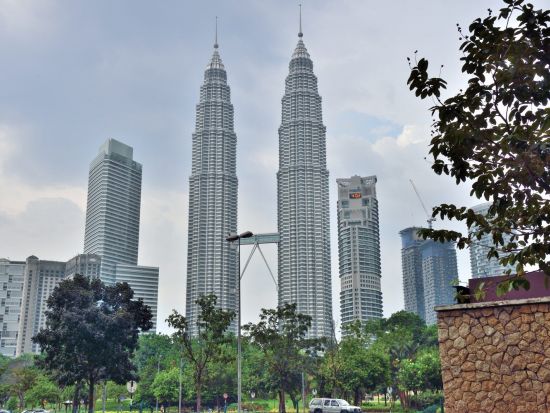 クアラルンプール市内　半日観光ツアー ＜昼食付き／日本語ガイド＞