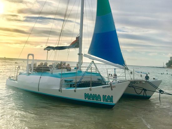 Mana Kai Catamaran Byob Sunset Cruise From Waikiki Beach Oahu View All Images
