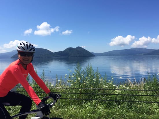 【ロードバイク】洞爺湖一周＋昭和新山の大人気エリアを走るコース30〜60km＜1日／札幌市内送迎有り＞by SAN