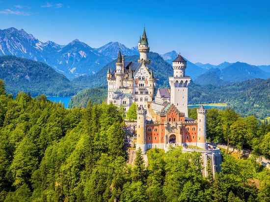 neuschwanstein castle and rothenburg day trip from frankfurt