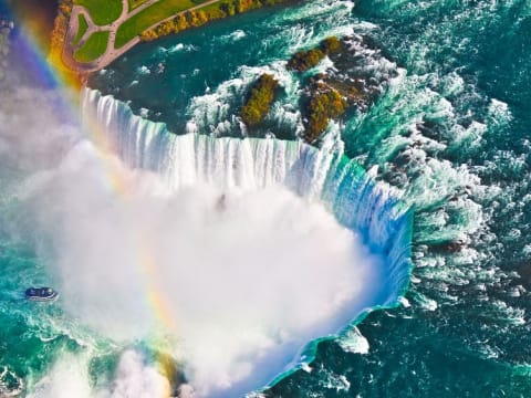 ナイアガラの滝 | ニューヨークの観光・オプショナルツアー専門 VELTRA(ベルトラ)