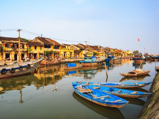 ココナッツバスケットボートで一寸法師体験＋夜のホイアン観光＋ランタン作り体験　ホイアン名物ホワイトローズの夕食付き＜午後／日本語ガイド／ダナン・ホイアン発＞