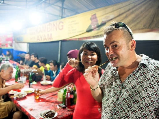 Join-Denpasar-Night-Street-Food-tour