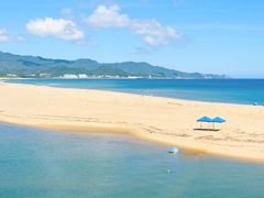 Fulong Beach on a bright sunny day