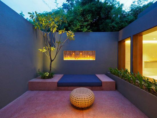 プノンペン1泊2日ツアー☆週末で行ける贅沢リゾート！＜航空券＆ホテル宿泊＆食事付／ホーチミン発＞