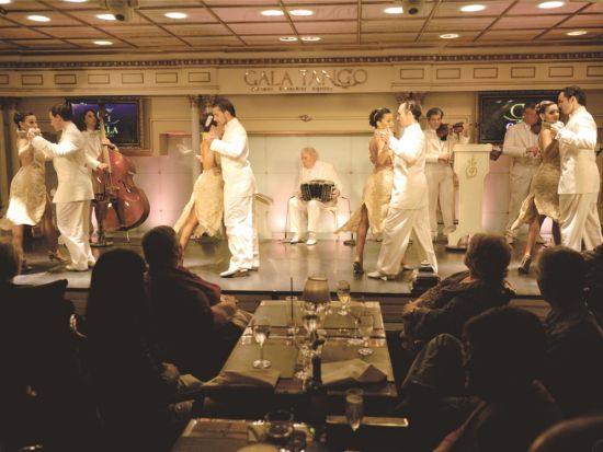 「ガラ・タンゴ」タンゴショー鑑賞＆ディナー＜往復送迎／ブエノスアイレス発＞