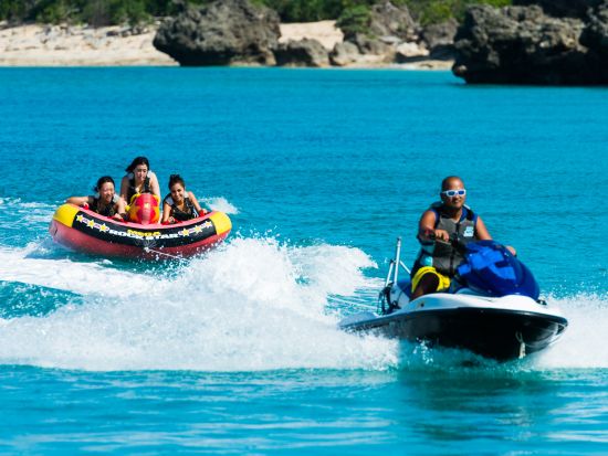 マリンスポーツセット マリンチューブ3点セットor遊び放題プランから選択可能！4歳から参加OK！＜うるま市＞by マリンアイランド