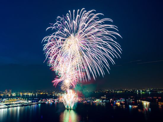 7 15限定 横浜スパークリングトワイライト 19 花火クルーズ みなとみらい 横浜 みなとみらいの観光 遊び 体験 レジャー専門予約サイト Veltra ベルトラ 7 15限定 横浜スパークリングトワイライト 19 花火クルーズ みなとみらい 横浜 みなとみらいの観光 遊び 体験 レジャー専門予約サイト Veltra ベルトラ