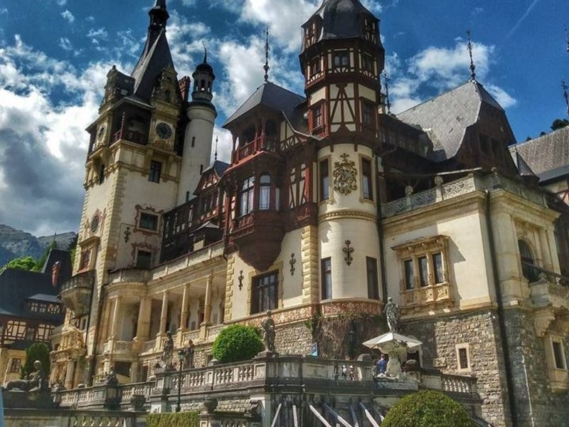 carpathiantravelcenterpelescastle_3c6f