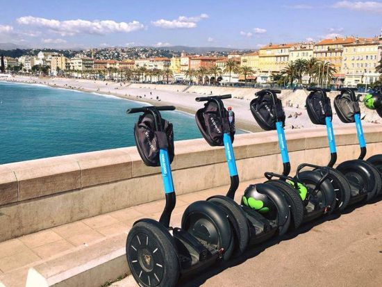セグウェイで巡る！ニース市内観光ツアー＜1時間または2時間／英語ガイド／ニース発＞