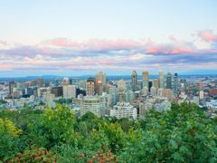 Canada_Montreal_MontRoyalPa_shutterstock_712108216