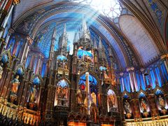 Canada_Montreal_NotreDame_shutterstock_62869747
