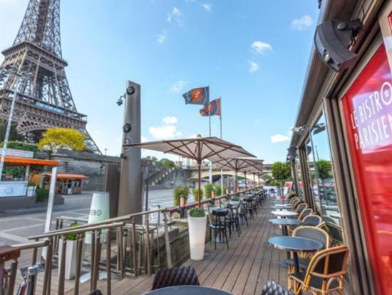 エッフェル塔を望むレストラン「ビストロ・パリジャン」ランチ・ディナー　食事券＆事前予約サービス＜エッフェル塔エリア＞*前日まで予約OK