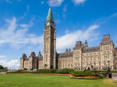 Hotel du Parlement_shutterstock_281642306