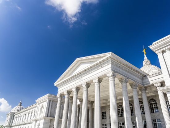taiwan_tainan_CHIMEI MUSEUM_shutterstock_467583206