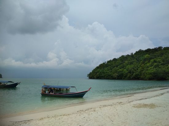無人島巡り！アドベンチャー体験ツアー＜1日／ランカウイ発＞