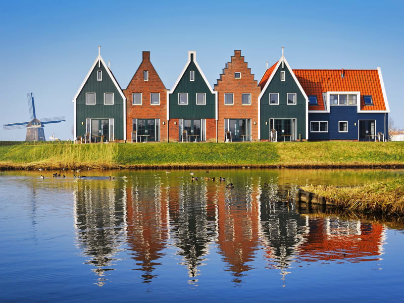 Netherlands_Marken_Traditional_Houses
