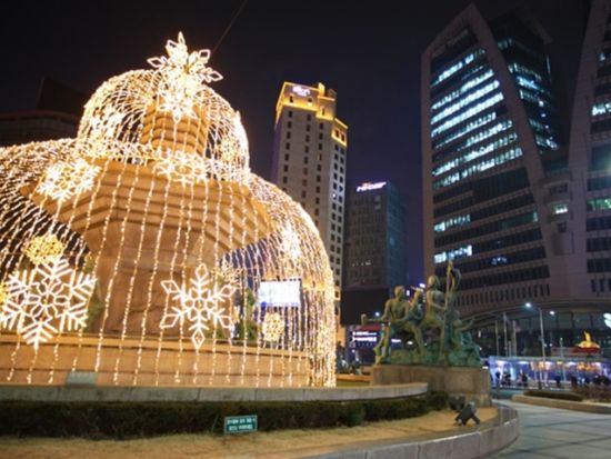 「青い海の伝説」ドラマロケ地巡り☆時を越えて巡り会う２人の運命の恋！＜ 終日／日本語ガイド＞