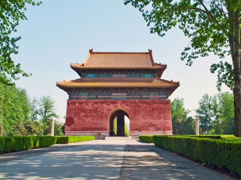China_Beijing_Ming Tombs_shutterstock_90238216