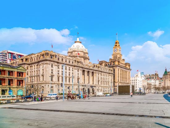 【プレミアム・上海】1日で上海を満喫する決定版！外灘＋豫園＋上海タワー＋田子坊散策＋ナイトクルーズ＜専用車／日本語ガイド／昼食・夕食付き＞ ※1名より出発保証