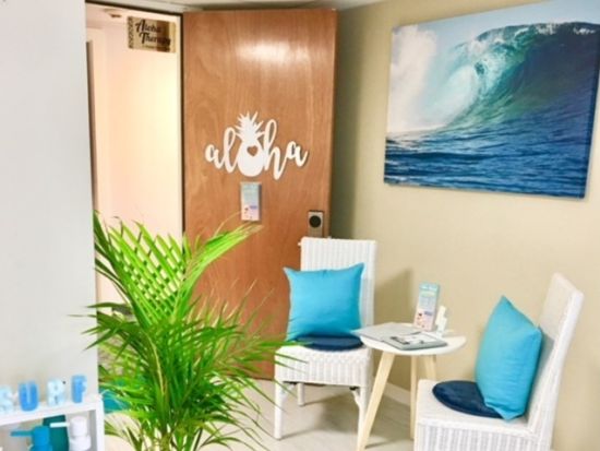 ロミロミマッサージ＆スパトリートメント　コンビネーション／ロミロミ／スウェディッシュ／もみほぐしから選択＜ワイキキビーチウォーク沿い＞ by アロハ・セラピー