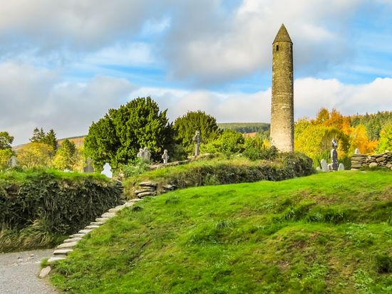 Ireland_Glendalough_shutterstock_701470954