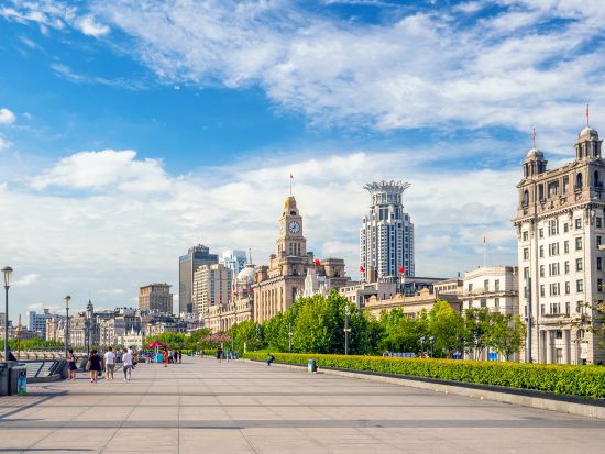 主要観光スポットを短時間で効率良く！上海半日観光☆外灘＋豫園商城＋浦東(陸家嘴) ＜日本語ガイド／午前／送迎付き＞ ※1名より出発保証